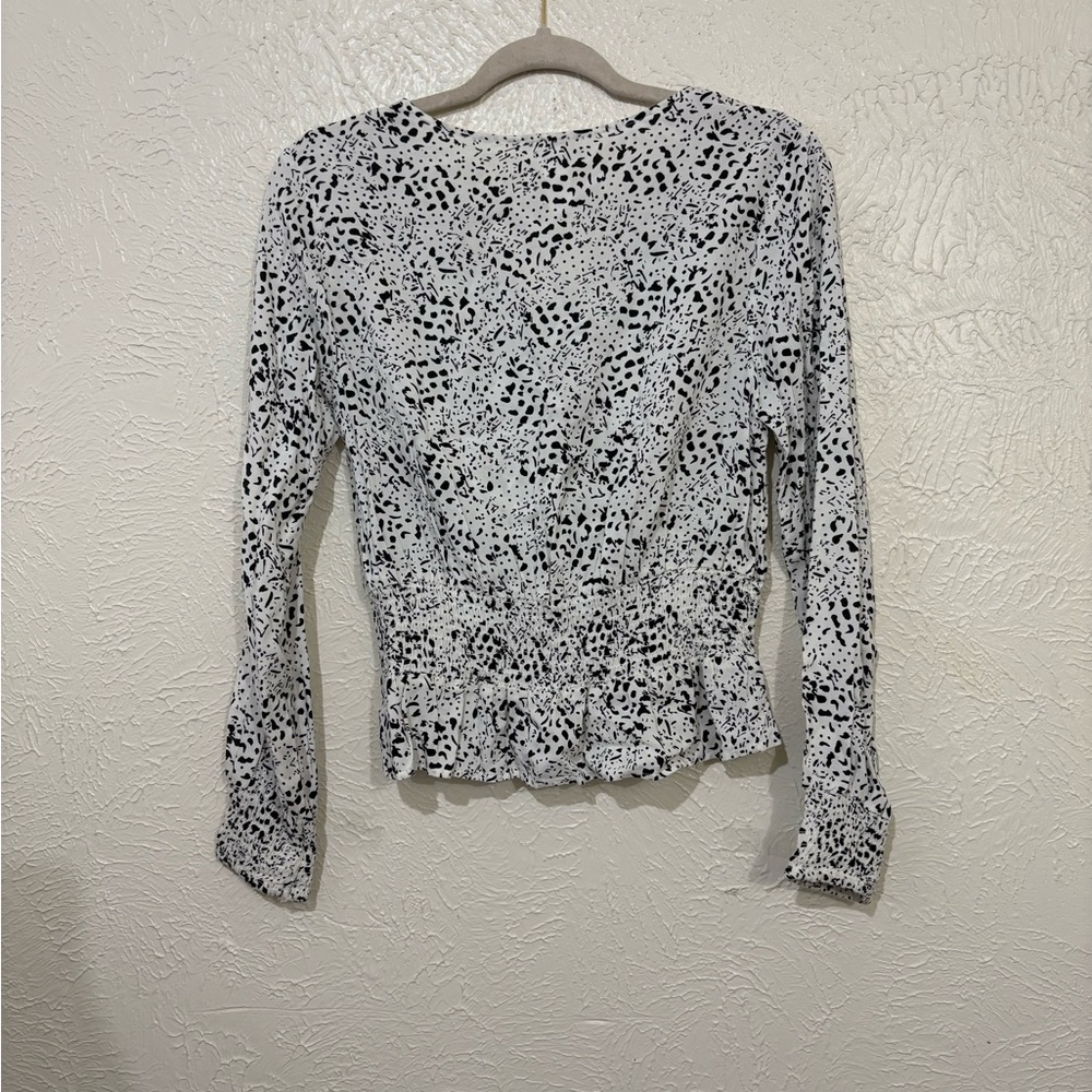 Japna Black and White long sleeves  Patterned Blouse elastic waist - Picture 2 of 7